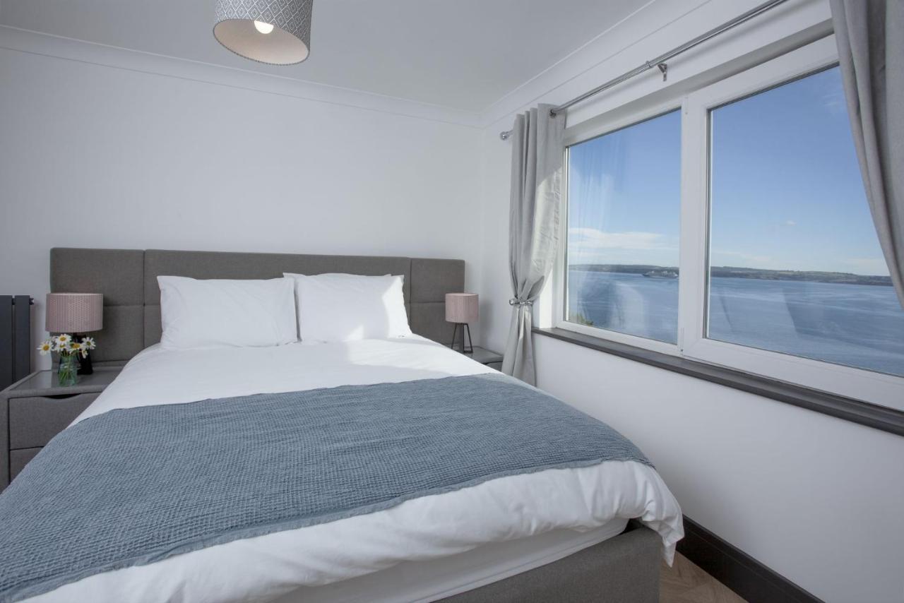 Apartment 8 Bayview, Vernon Court *